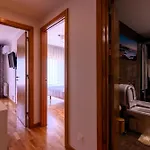 Appartement Oceanbreeze - Ecohost - T2 Espacoso Com Varanda E Garagem Perto Da Em Matosinhos (Porto)